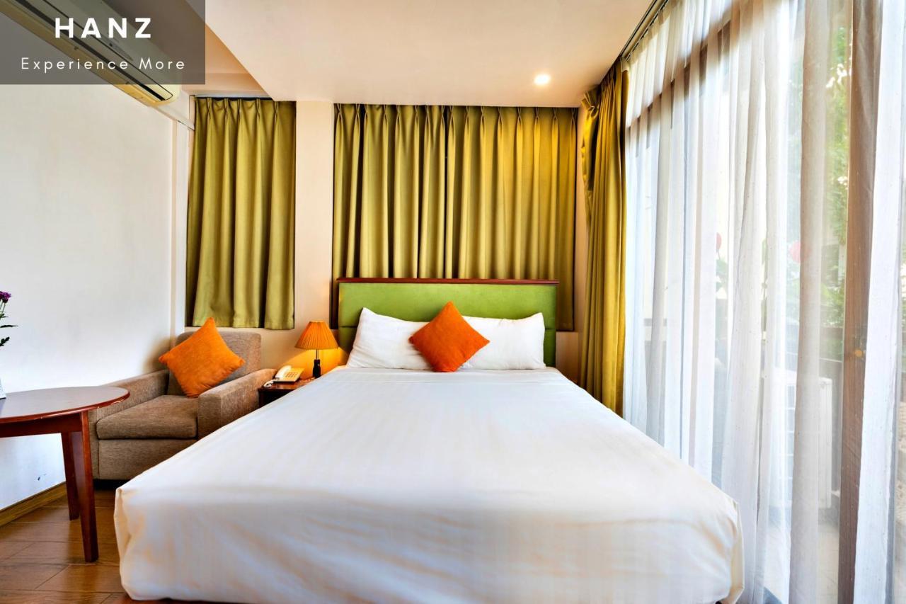 Hanz Lakeview Hotel Ханой Екстериор снимка